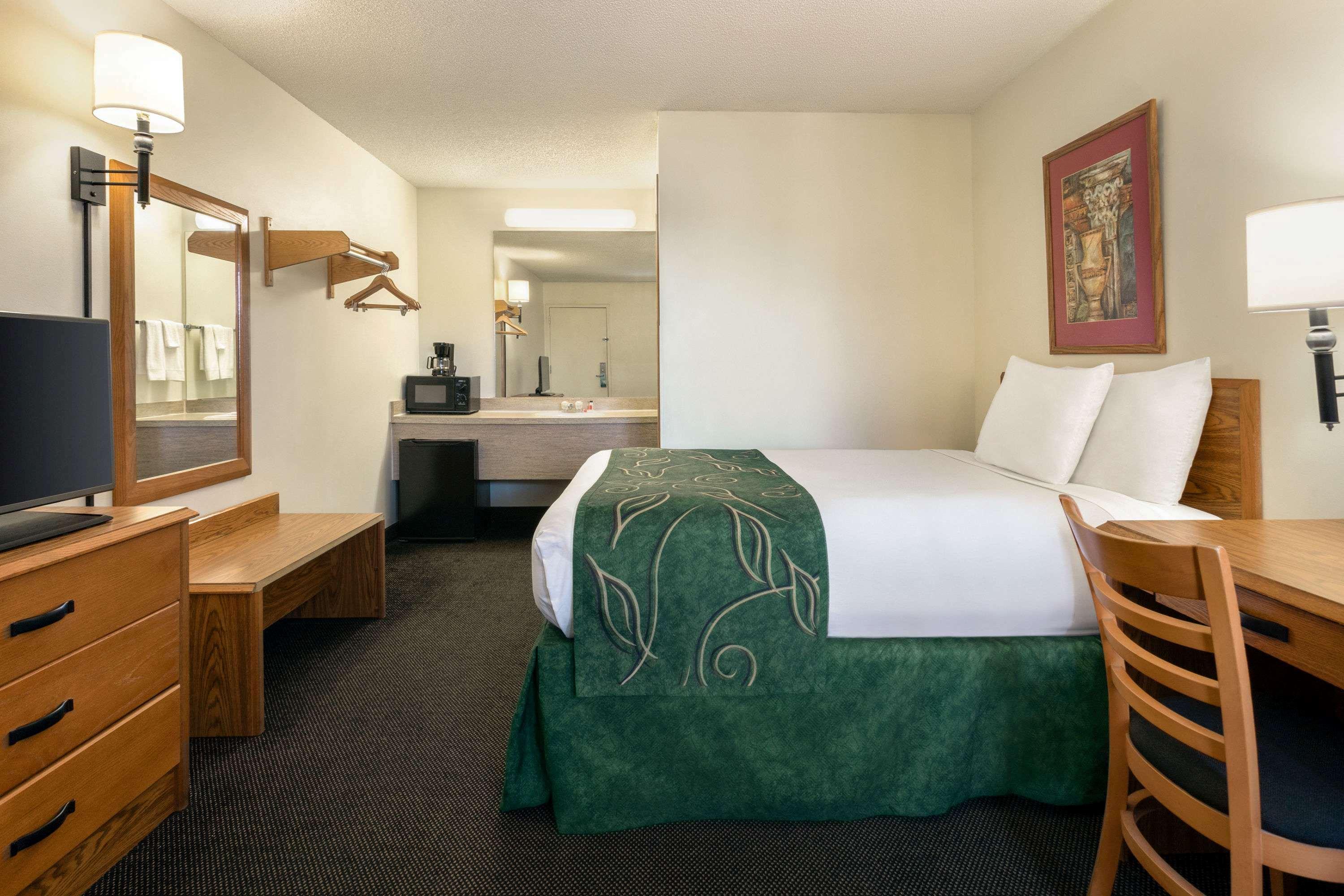 Travelodge By Wyndham Wellington Zewnętrze zdjęcie